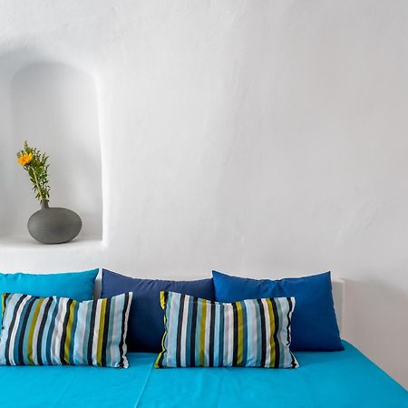 Vogue Suites Oia  Bagian luar foto