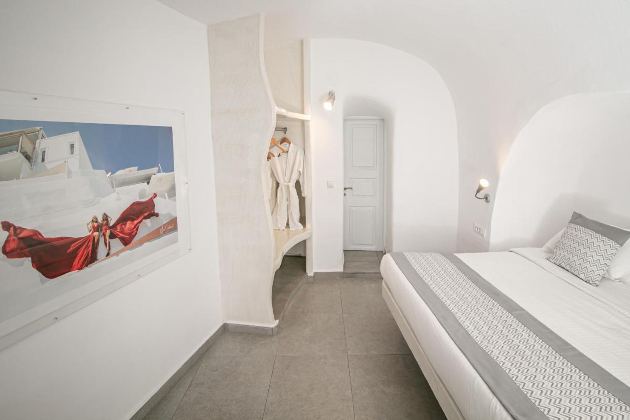 Vogue Suites Oia  Bagian luar foto