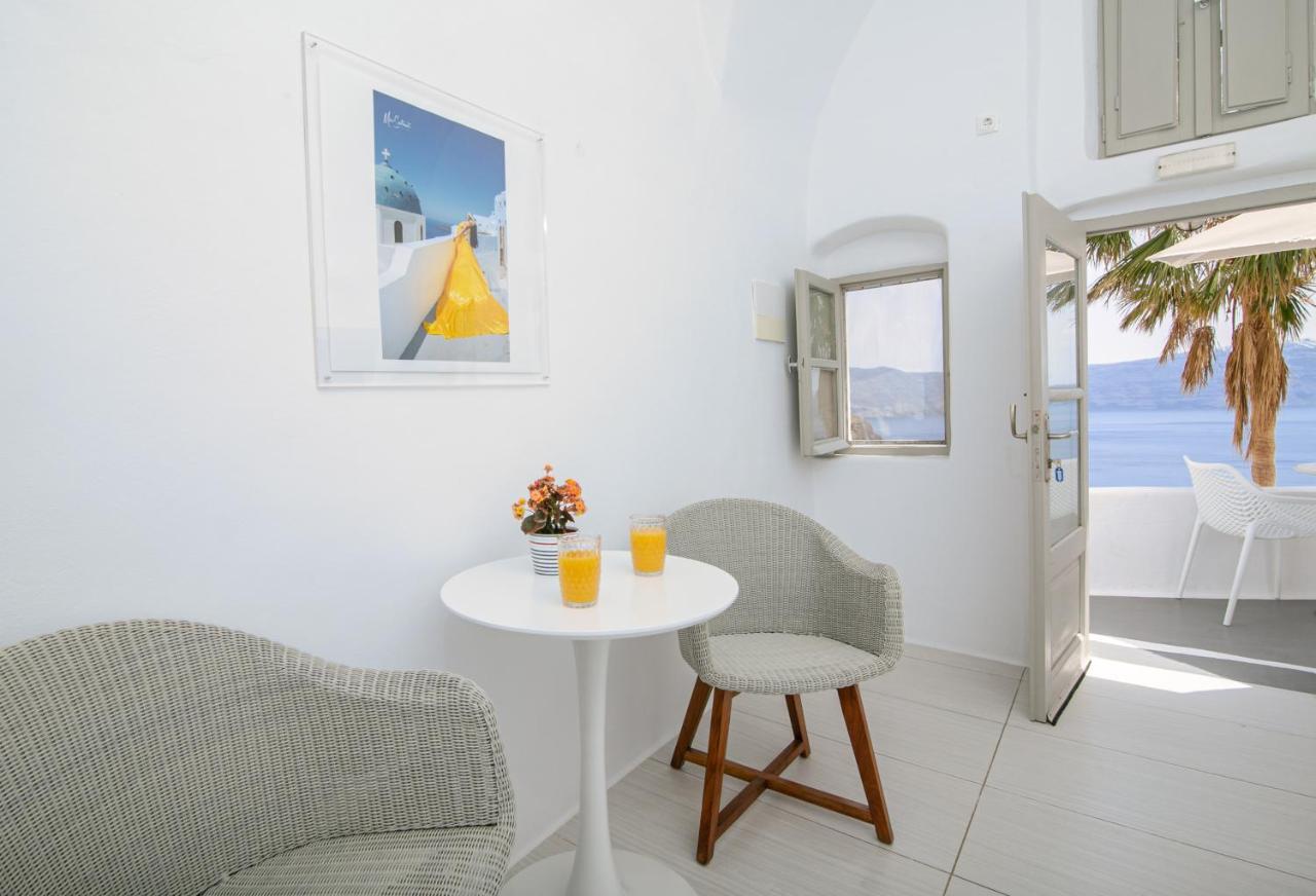 Vogue Suites Oia  Bagian luar foto