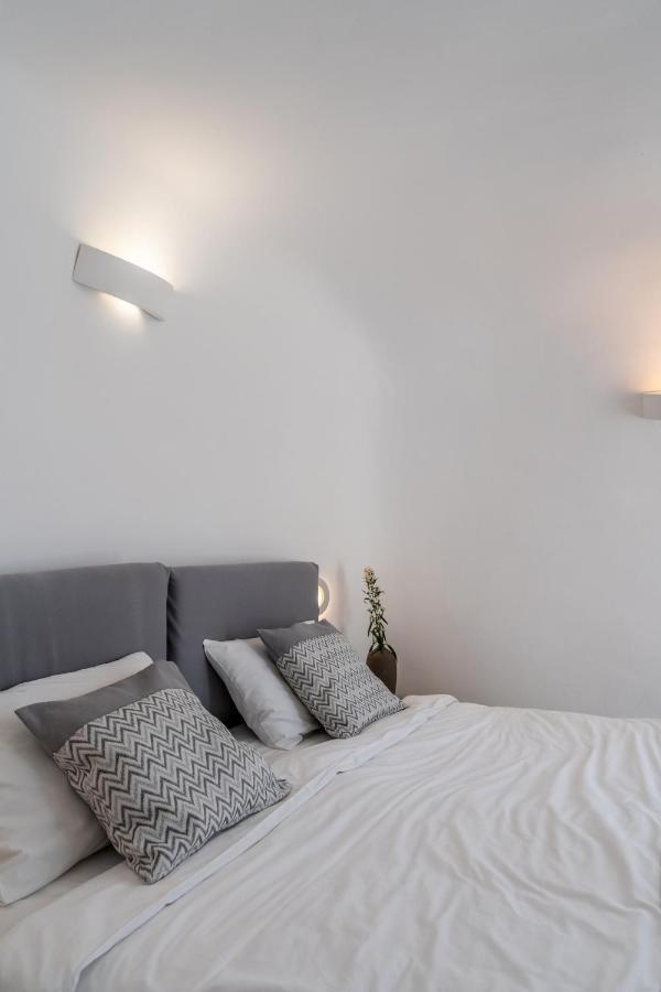 Vogue Suites Oia  Bagian luar foto