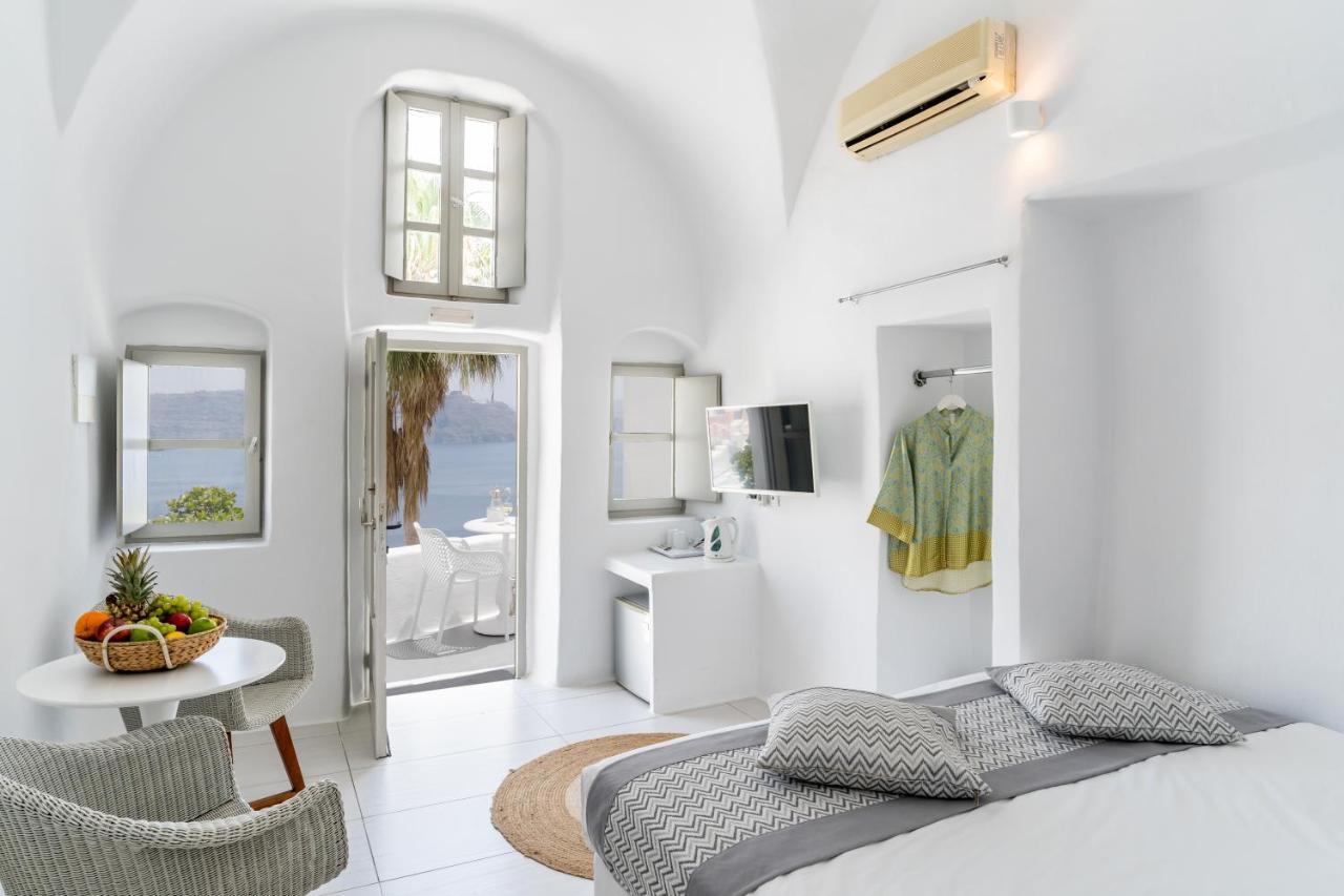 Vogue Suites Oia  Bagian luar foto