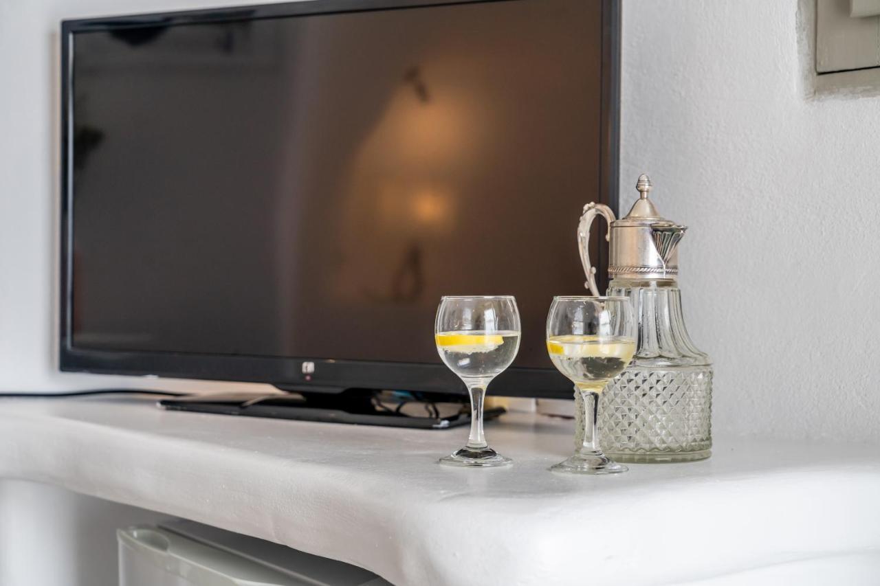 Vogue Suites Oia  Bagian luar foto