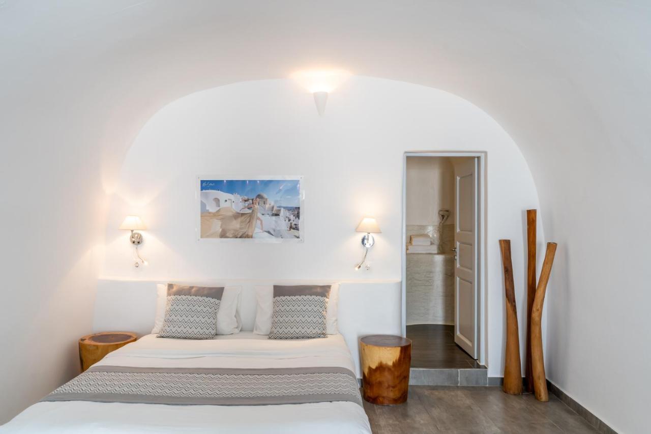 Vogue Suites Oia  Bagian luar foto