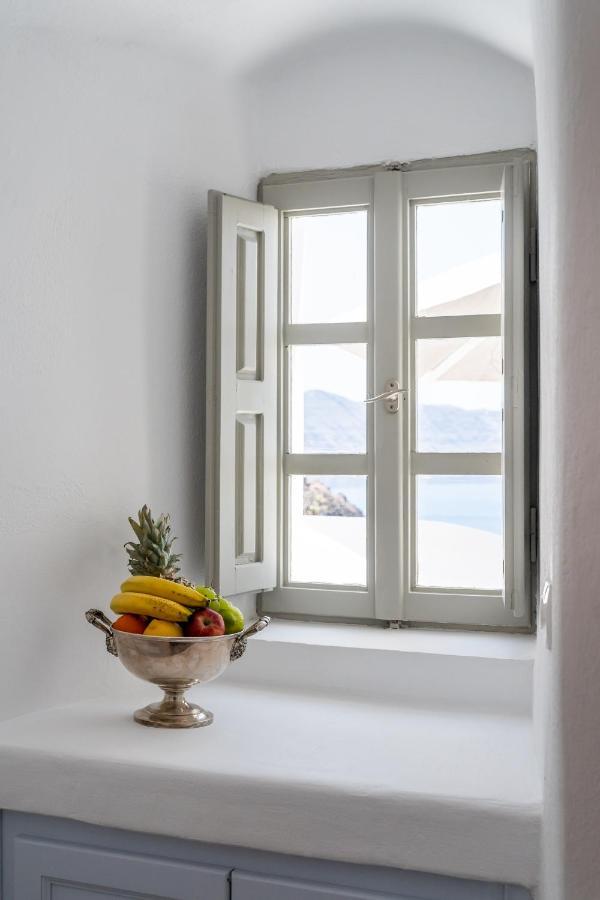 Vogue Suites Oia  Bagian luar foto