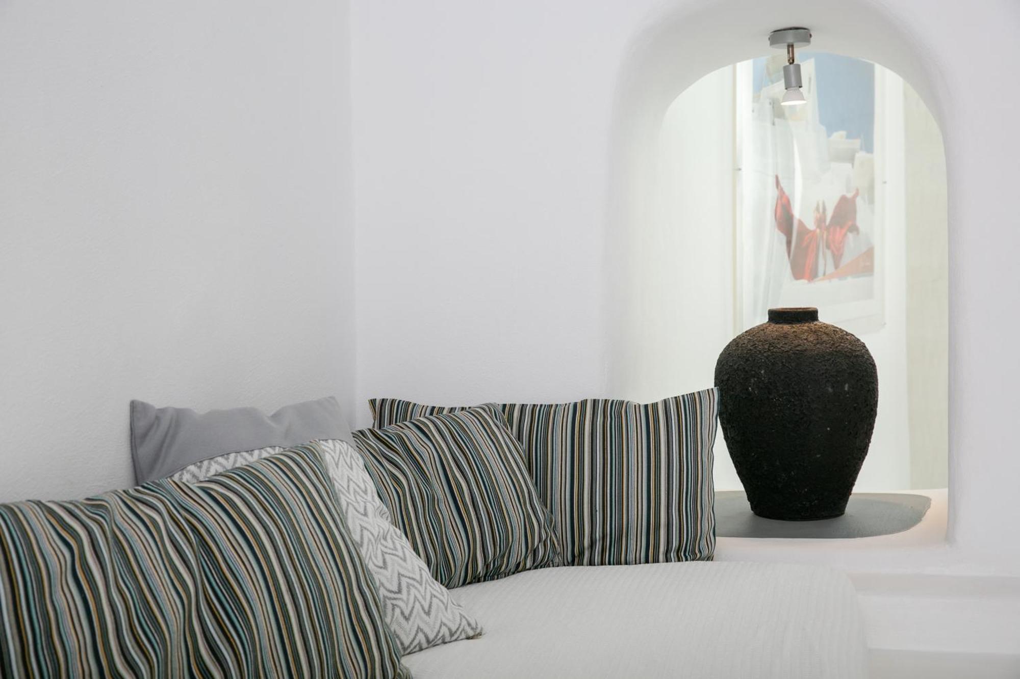Vogue Suites Oia  Bagian luar foto