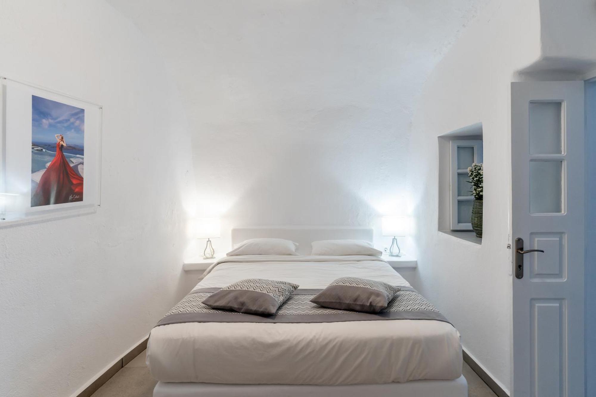Vogue Suites Oia  Bagian luar foto